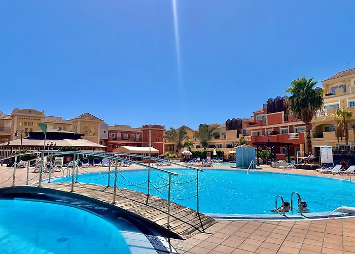 Sunset 5&heated Pool Appartement